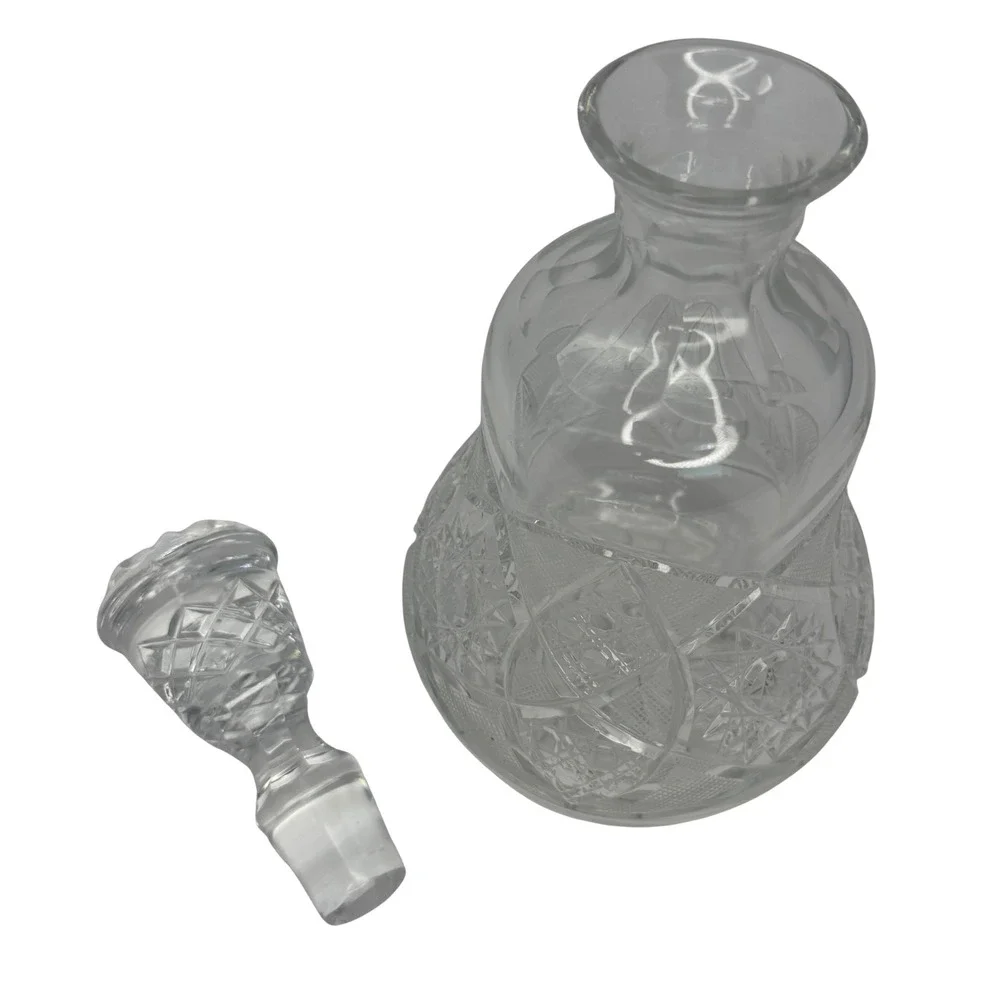 Vintage Cut Glass Crystal Decanter w Stopper‎ 10